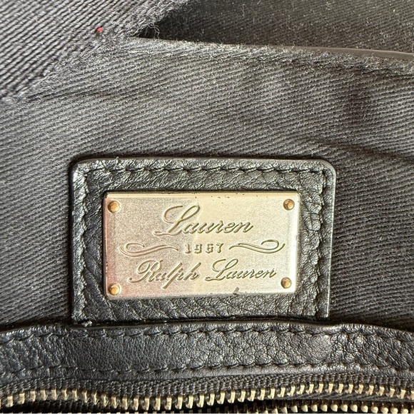 Ralph Lauren Messenger Black Leather Crossbody Bag - Picture 3 of 14